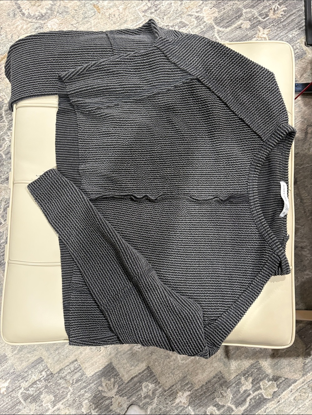 Altar'd State Charcoal Gray Textured Crewneck Sweater - Picture 1 of 4